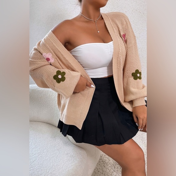 Flower Open Front Dropped Shoulder Cardigan - Picture 9 of 9